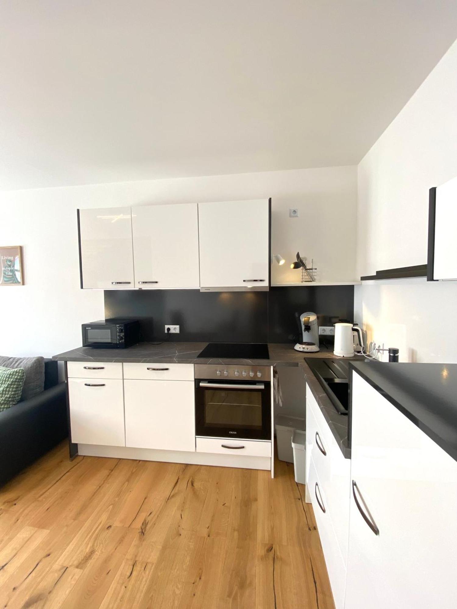 Apartment Pastelani *